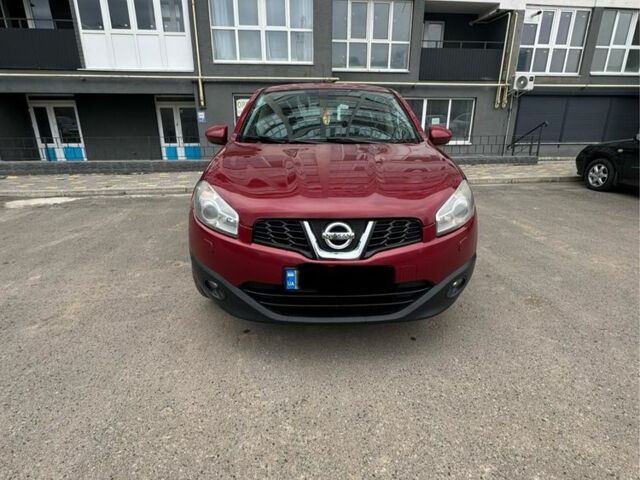 Чорний Ніссан Кашкай, об'ємом двигуна 2 л та пробігом 209 тис. км за 10500 $, фото 1 на Automoto.ua