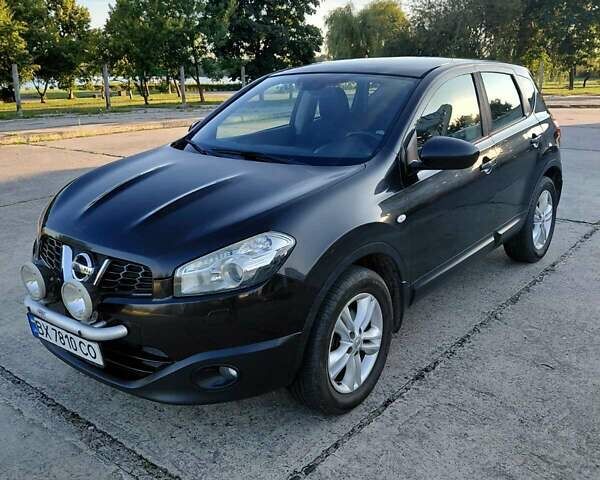 Черный Ниссан Кашкай, объемом двигателя 1.5 л и пробегом 236 тыс. км за 10800 $, фото 1 на Automoto.ua