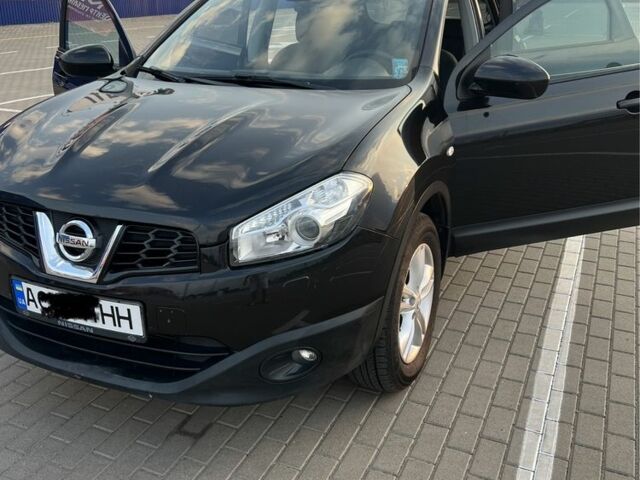 Чорний Ніссан Кашкай, об'ємом двигуна 1.5 л та пробігом 227 тис. км за 10700 $, фото 1 на Automoto.ua