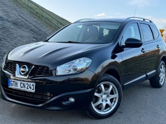 Черный Ниссан Кашкай, объемом двигателя 2 л и пробегом 124 тыс. км за 4000 $, фото 1 на Automoto.ua