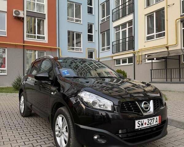 Черный Ниссан Кашкай, объемом двигателя 2 л и пробегом 231 тыс. км за 12700 $, фото 1 на Automoto.ua