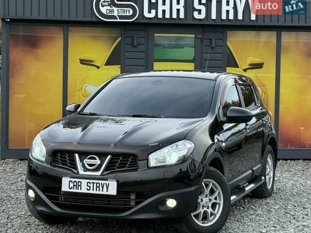Черный Ниссан Кашкай, объемом двигателя 2 л и пробегом 174 тыс. км за 10999 $, фото 1 на Automoto.ua