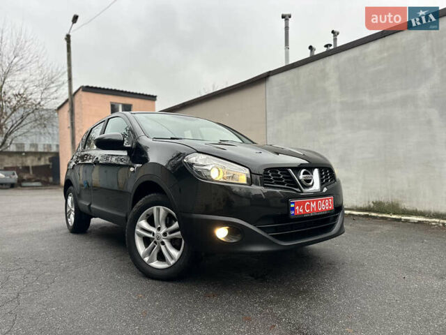 Черный Ниссан Кашкай, объемом двигателя 1.5 л и пробегом 220 тыс. км за 11499 $, фото 1 на Automoto.ua