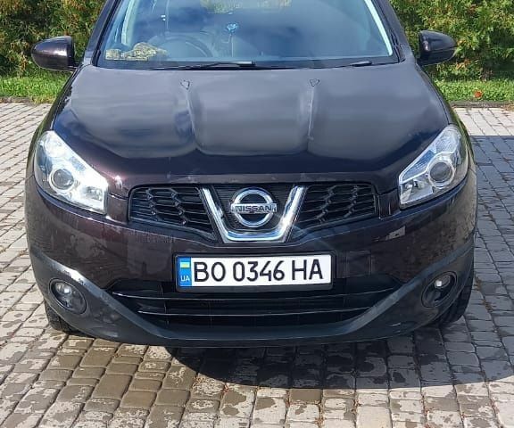 Чорний Ніссан Кашкай, об'ємом двигуна 1.5 л та пробігом 204 тис. км за 3450 $, фото 1 на Automoto.ua