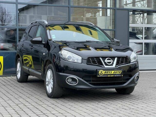 Черный Ниссан Кашкай, объемом двигателя 1.6 л и пробегом 248 тыс. км за 12000 $, фото 1 на Automoto.ua