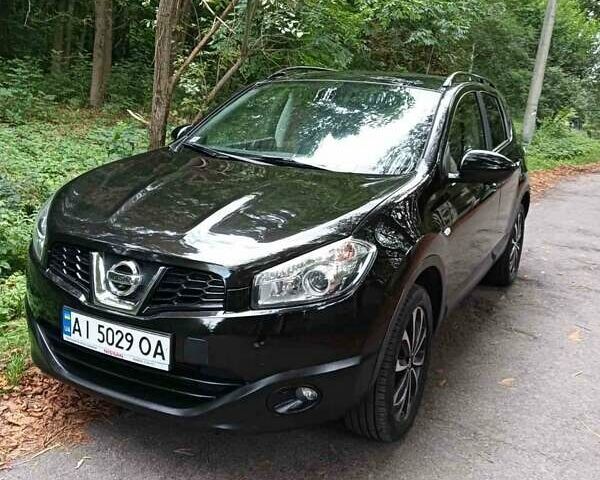 Черный Ниссан Кашкай, объемом двигателя 1.5 л и пробегом 210 тыс. км за 12500 $, фото 1 на Automoto.ua