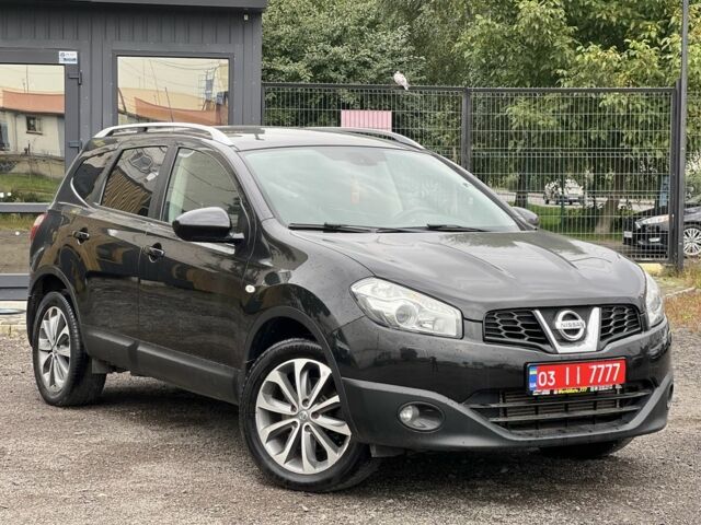 Черный Ниссан Кашкай, объемом двигателя 1.6 л и пробегом 226 тыс. км за 11555 $, фото 1 на Automoto.ua