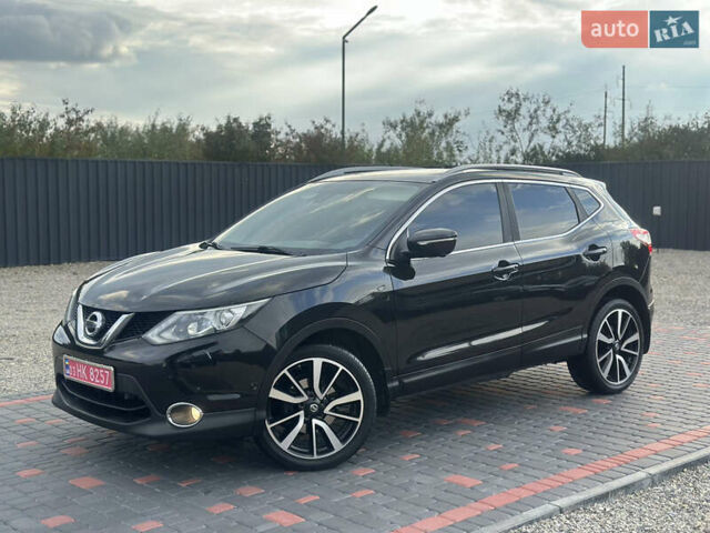 Чорний Ніссан Кашкай, об'ємом двигуна 1.5 л та пробігом 200 тис. км за 15800 $, фото 1 на Automoto.ua