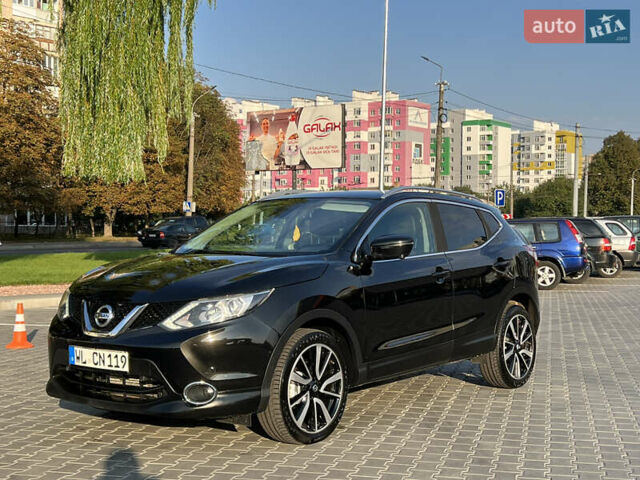 Черный Ниссан Кашкай, объемом двигателя 1.6 л и пробегом 217 тыс. км за 14950 $, фото 1 на Automoto.ua