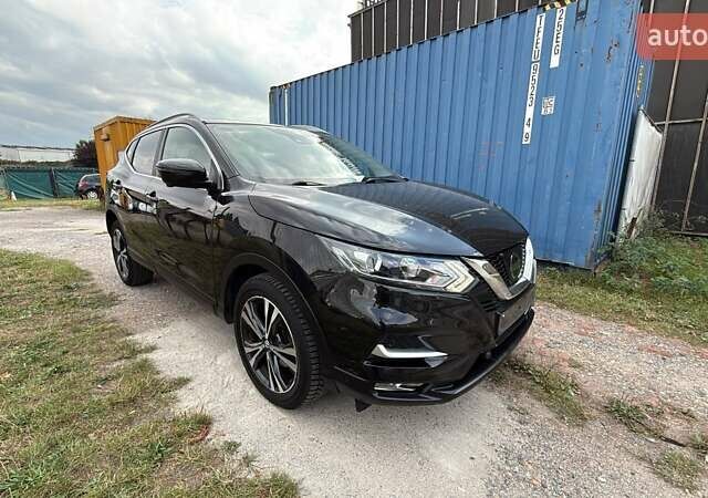 Чорний Ніссан Кашкай, об'ємом двигуна 1.2 л та пробігом 77 тис. км за 11000 $, фото 1 на Automoto.ua