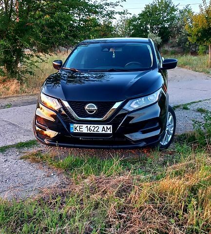 Черный Ниссан Кашкай, объемом двигателя 2 л и пробегом 94 тыс. км за 13500 $, фото 1 на Automoto.ua