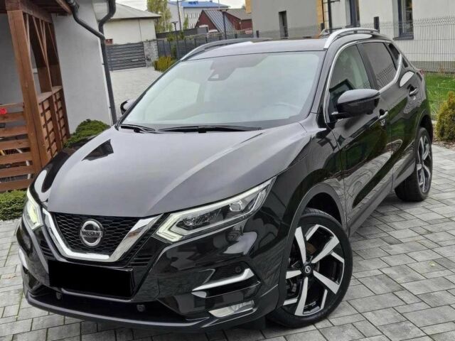 Черный Ниссан Кашкай, объемом двигателя 1.3 л и пробегом 67 тыс. км за 12000 $, фото 1 на Automoto.ua