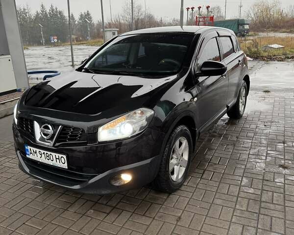 Фиолетовый Ниссан Кашкай, объемом двигателя 2 л и пробегом 188 тыс. км за 10900 $, фото 1 на Automoto.ua