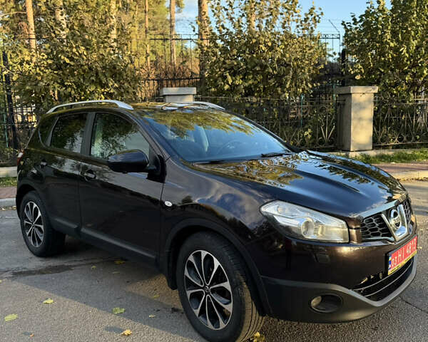 Фиолетовый Ниссан Кашкай, объемом двигателя 1.6 л и пробегом 242 тыс. км за 11450 $, фото 1 на Automoto.ua