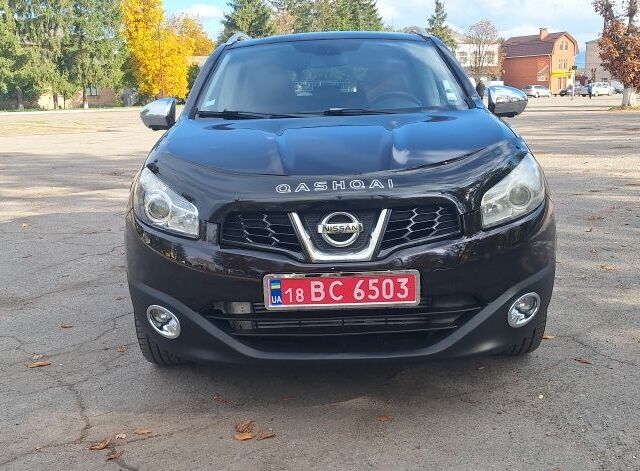 Фиолетовый Ниссан Кашкай, объемом двигателя 0 л и пробегом 202 тыс. км за 11500 $, фото 1 на Automoto.ua