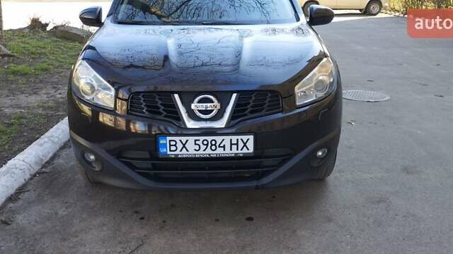 Фіолетовий Ніссан Кашкай, об'ємом двигуна 1.6 л та пробігом 175 тис. км за 10500 $, фото 1 на Automoto.ua