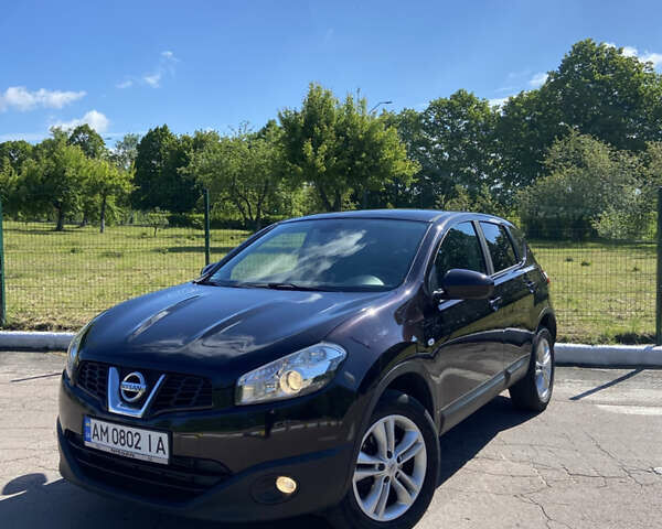 Фиолетовый Ниссан Кашкай, объемом двигателя 1.5 л и пробегом 200 тыс. км за 10600 $, фото 1 на Automoto.ua