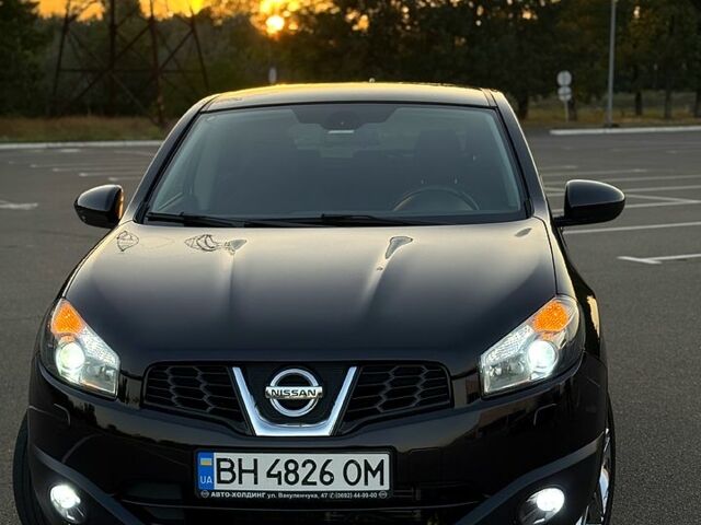 Фиолетовый Ниссан Кашкай, объемом двигателя 2 л и пробегом 146 тыс. км за 11500 $, фото 1 на Automoto.ua