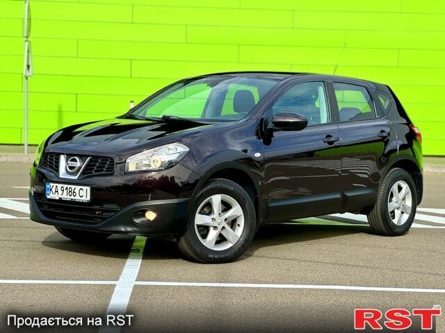Фиолетовый Ниссан Кашкай, объемом двигателя 2 л и пробегом 133 тыс. км за 12900 $, фото 1 на Automoto.ua