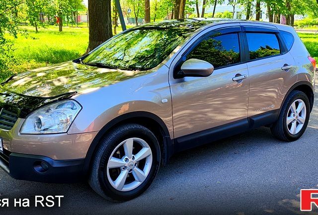 Коричневый Ниссан Кашкай, объемом двигателя 1.5 л и пробегом 230 тыс. км за 8800 $, фото 1 на Automoto.ua