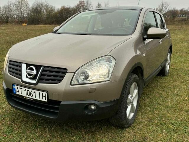 Коричневый Ниссан Кашкай, объемом двигателя 1.5 л и пробегом 144 тыс. км за 10000 $, фото 1 на Automoto.ua