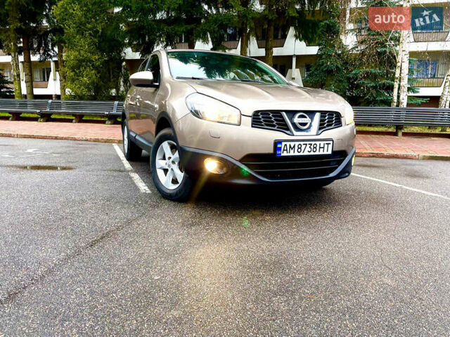 Коричневый Ниссан Кашкай, объемом двигателя 2 л и пробегом 233 тыс. км за 9999 $, фото 1 на Automoto.ua