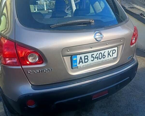 Коричневый Ниссан Кашкай, объемом двигателя 2 л и пробегом 150 тыс. км за 10000 $, фото 1 на Automoto.ua