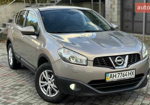 Коричневый Ниссан Кашкай, объемом двигателя 2 л и пробегом 239 тыс. км за 9450 $, фото 1 на Automoto.ua