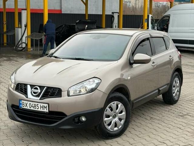 Коричневий Ніссан Кашкай, об'ємом двигуна 1.6 л та пробігом 195 тис. км за 7950 $, фото 1 на Automoto.ua