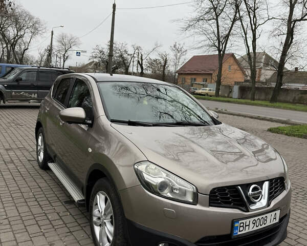 Коричневый Ниссан Кашкай, объемом двигателя 2.02 л и пробегом 187 тыс. км за 13200 $, фото 1 на Automoto.ua
