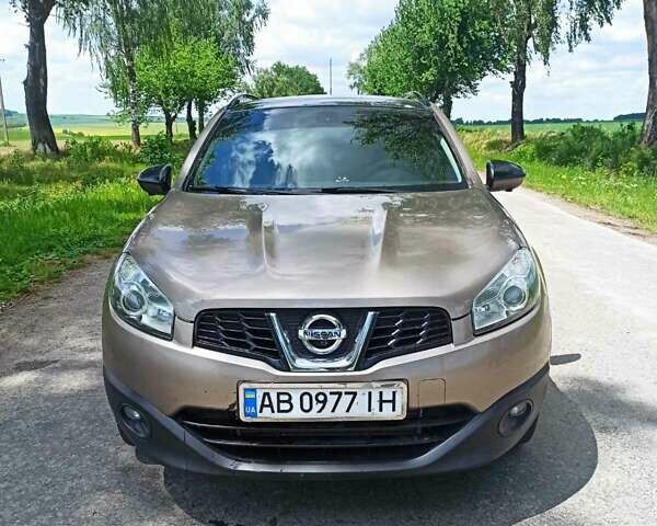 Коричневий Ніссан Кашкай, об'ємом двигуна 1.6 л та пробігом 240 тис. км за 11800 $, фото 1 на Automoto.ua