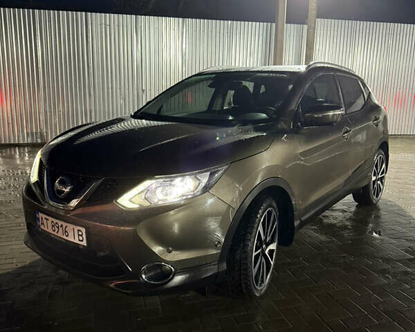 Коричневый Ниссан Кашкай, объемом двигателя 1.5 л и пробегом 280 тыс. км за 14900 $, фото 1 на Automoto.ua