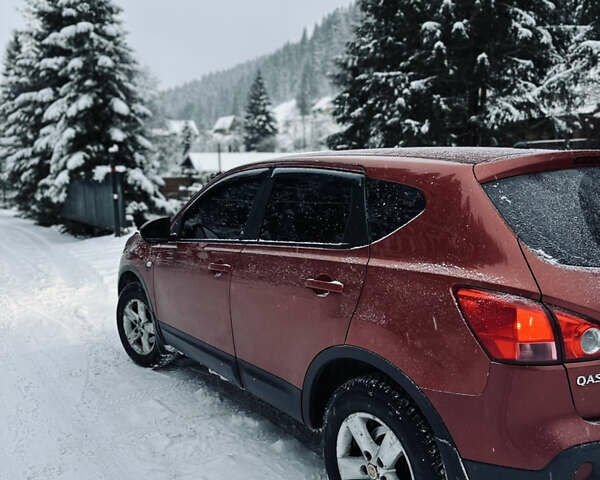 Красный Ниссан Кашкай, объемом двигателя 1.6 л и пробегом 305 тыс. км за 6500 $, фото 1 на Automoto.ua