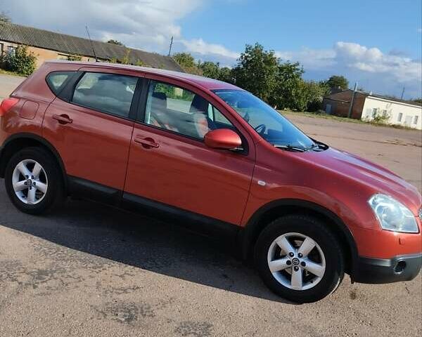 Червоний Ніссан Кашкай, об'ємом двигуна 1.5 л та пробігом 200 тис. км за 9000 $, фото 1 на Automoto.ua