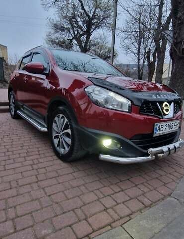 Червоний Ніссан Кашкай, об'ємом двигуна 1.46 л та пробігом 223 тис. км за 11800 $, фото 1 на Automoto.ua