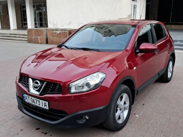 Червоний Ніссан Кашкай, об'ємом двигуна 0 л та пробігом 263 тис. км за 9700 $, фото 1 на Automoto.ua