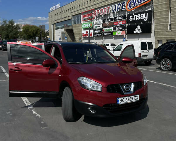 Красный Ниссан Кашкай, объемом двигателя 1.6 л и пробегом 174 тыс. км за 10500 $, фото 1 на Automoto.ua