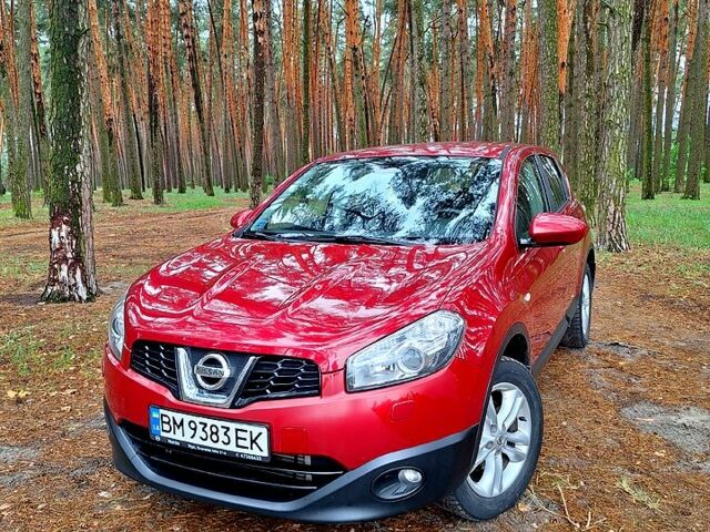 Красный Ниссан Кашкай, объемом двигателя 1.6 л и пробегом 149 тыс. км за 12000 $, фото 1 на Automoto.ua