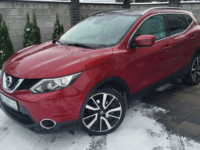 Красный Ниссан Кашкай, объемом двигателя 1.6 л и пробегом 125 тыс. км за 13500 $, фото 1 на Automoto.ua