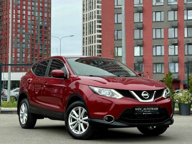 Красный Ниссан Кашкай, объемом двигателя 1.2 л и пробегом 70 тыс. км за 14300 $, фото 1 на Automoto.ua