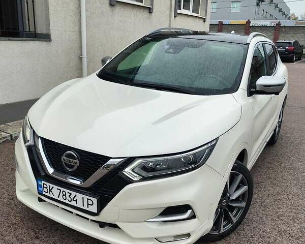 Ниссан Кашкай, объемом двигателя 1.3 л и пробегом 52 тыс. км за 16999 $, фото 1 на Automoto.ua