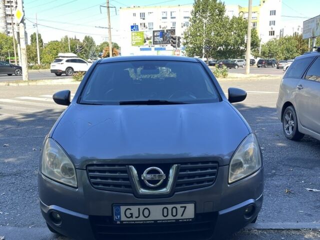 Серый Ниссан Кашкай, объемом двигателя 1.5 л и пробегом 305 тыс. км за 4024 $, фото 1 на Automoto.ua