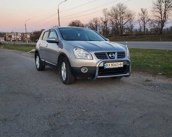 Сірий Ніссан Кашкай, об'ємом двигуна 1.6 л та пробігом 283 тис. км за 8199 $, фото 1 на Automoto.ua