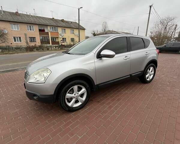 Сірий Ніссан Кашкай, об'ємом двигуна 1.46 л та пробігом 225 тис. км за 8200 $, фото 1 на Automoto.ua