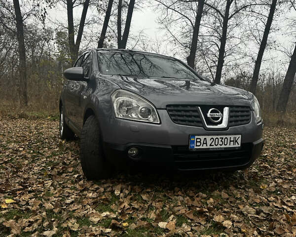 Серый Ниссан Кашкай, объемом двигателя 1.5 л и пробегом 258 тыс. км за 7999 $, фото 1 на Automoto.ua