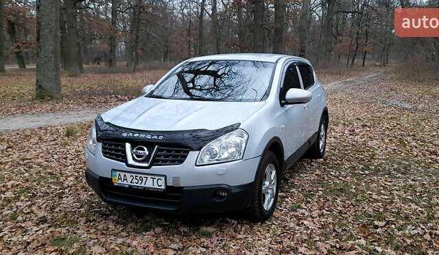 Серый Ниссан Кашкай, объемом двигателя 2 л и пробегом 368 тыс. км за 7300 $, фото 1 на Automoto.ua