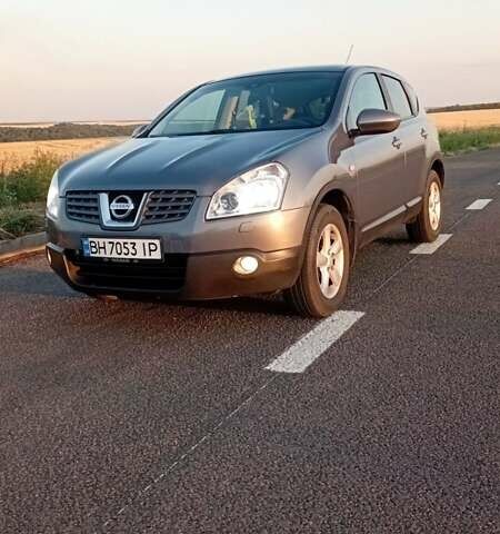 Сірий Ніссан Кашкай, об'ємом двигуна 1.5 л та пробігом 212 тис. км за 8000 $, фото 1 на Automoto.ua