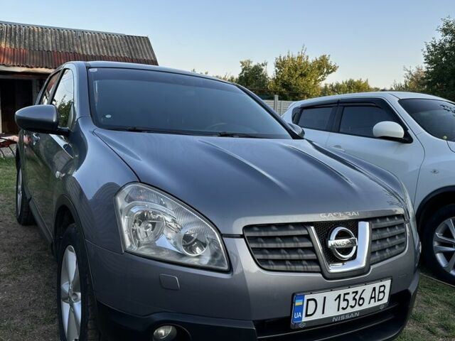 Серый Ниссан Кашкай, объемом двигателя 1.5 л и пробегом 256 тыс. км за 8500 $, фото 1 на Automoto.ua