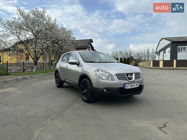 Сірий Ніссан Кашкай, об'ємом двигуна 2 л та пробігом 335 тис. км за 8500 $, фото 1 на Automoto.ua