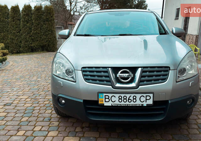 Серый Ниссан Кашкай, объемом двигателя 2 л и пробегом 235 тыс. км за 8300 $, фото 1 на Automoto.ua